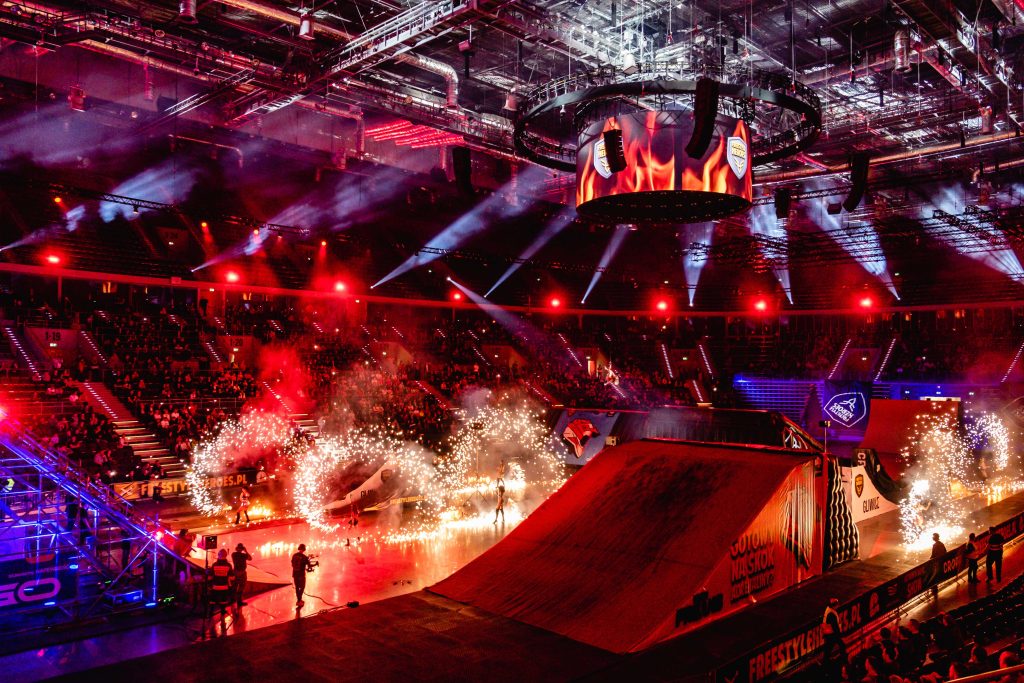 Arena Główna ، آرنا گلیویس لهستان